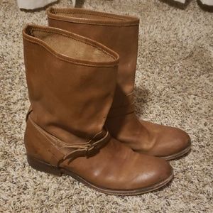 Frye short boots size 8
